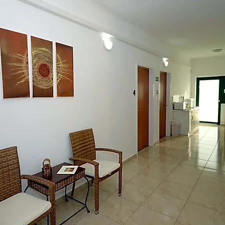Szárszó Panzió Bed & Breakfast Balatonszarszo