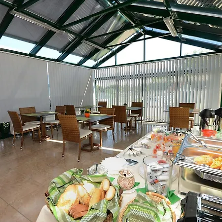 Szarszo Panzio Bed & Breakfast