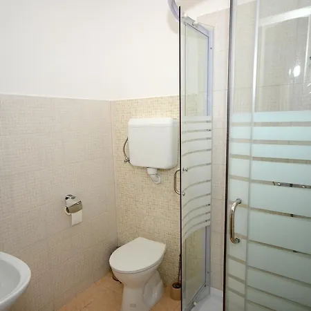 Szarszo Panzio Bed & Breakfast Balatonszarszo