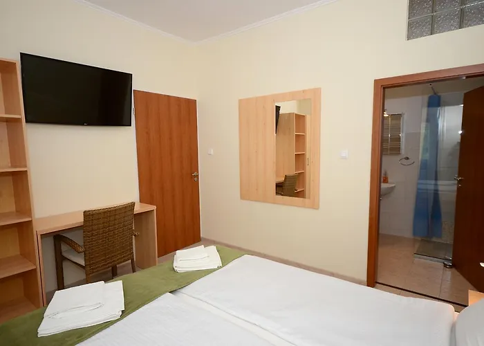Szarszo Panzio B&B Balatonszarszo
