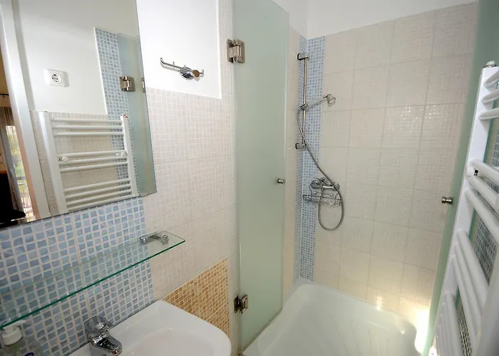 Szarszo Panzio B&B