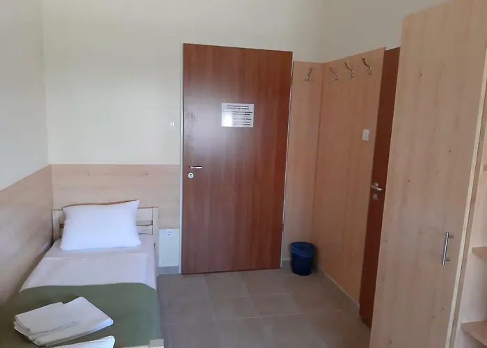 Alojamento de Acomodação e Pequeno-almoço Szárszó Panzió 4*